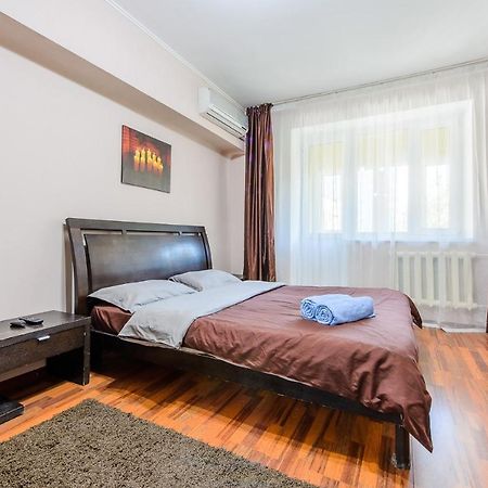 Apartments On Tole By 12 App 51 Almaty Eksteriør billede