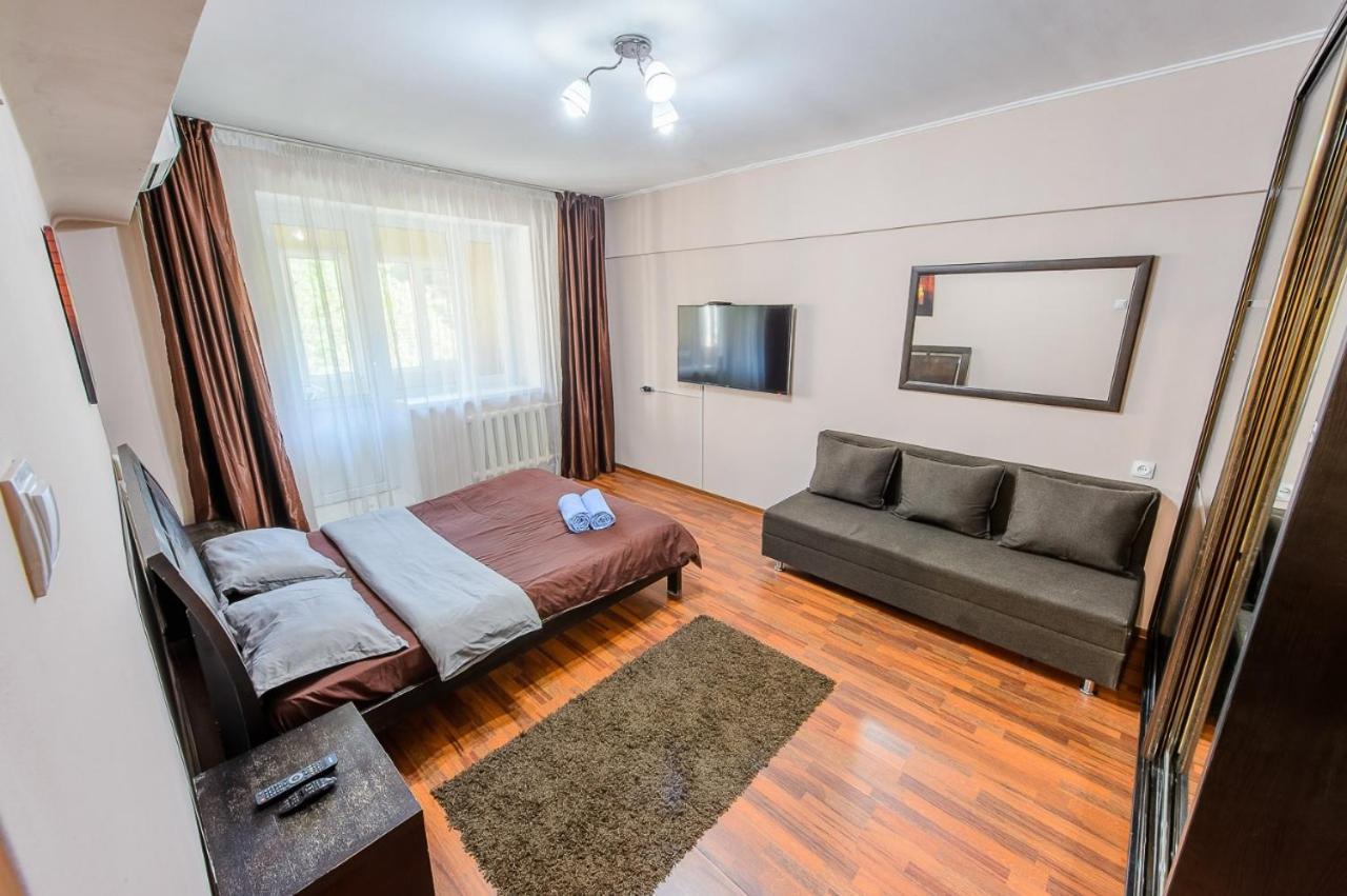 Apartments On Tole By 12 App 51 Almaty Eksteriør billede