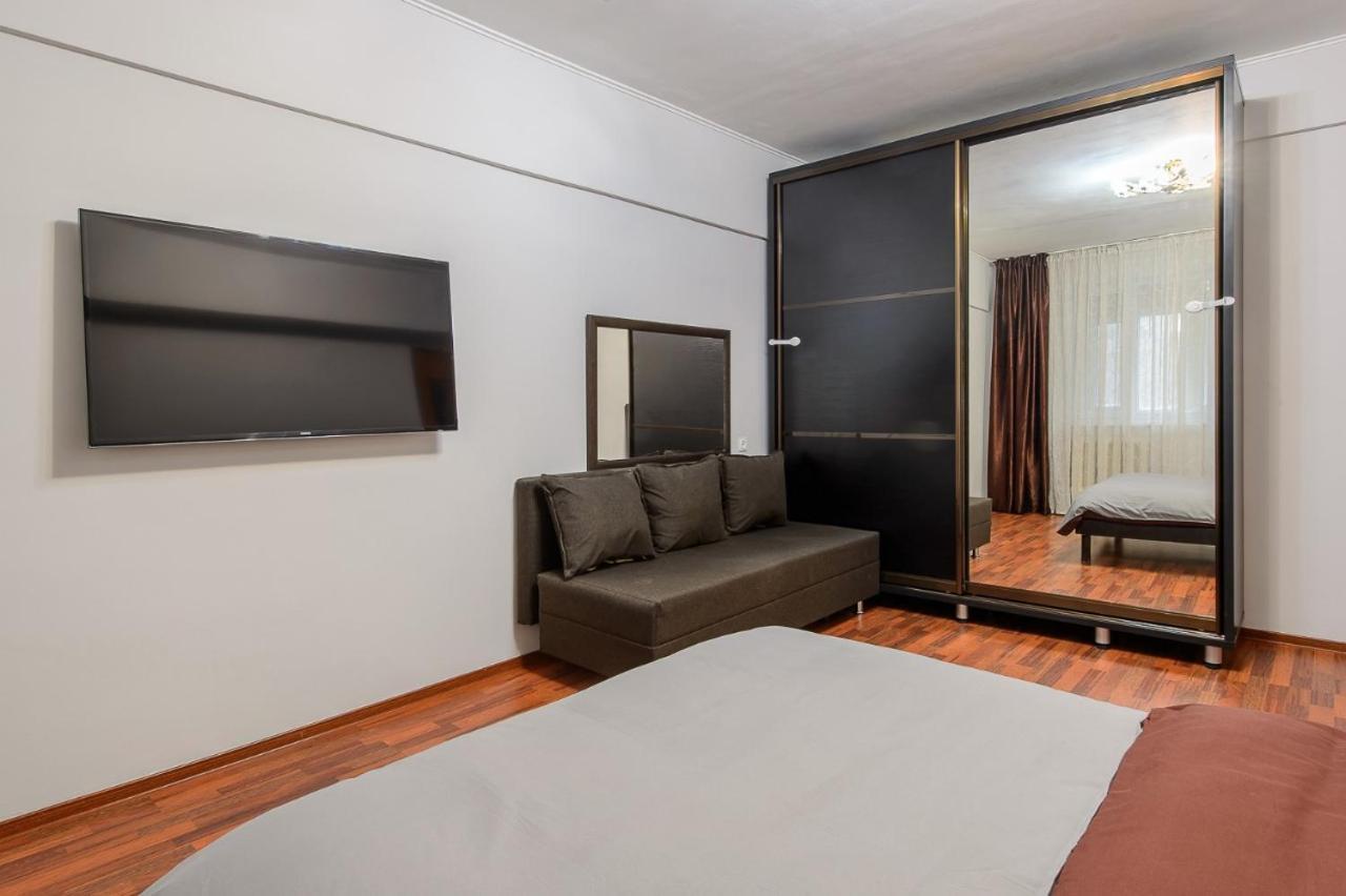 Apartments On Tole By 12 App 51 Almaty Eksteriør billede