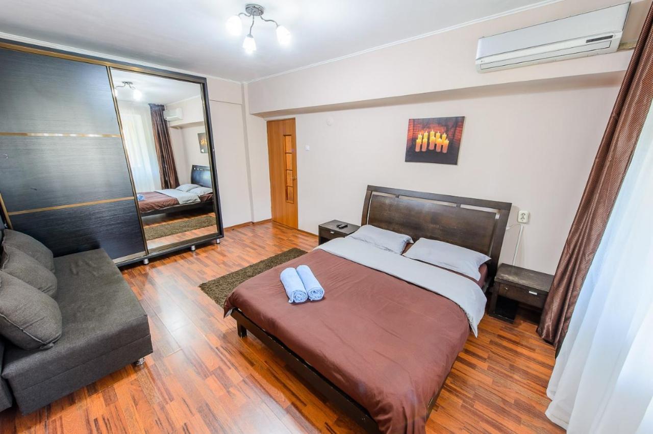 Apartments On Tole By 12 App 51 Almaty Eksteriør billede